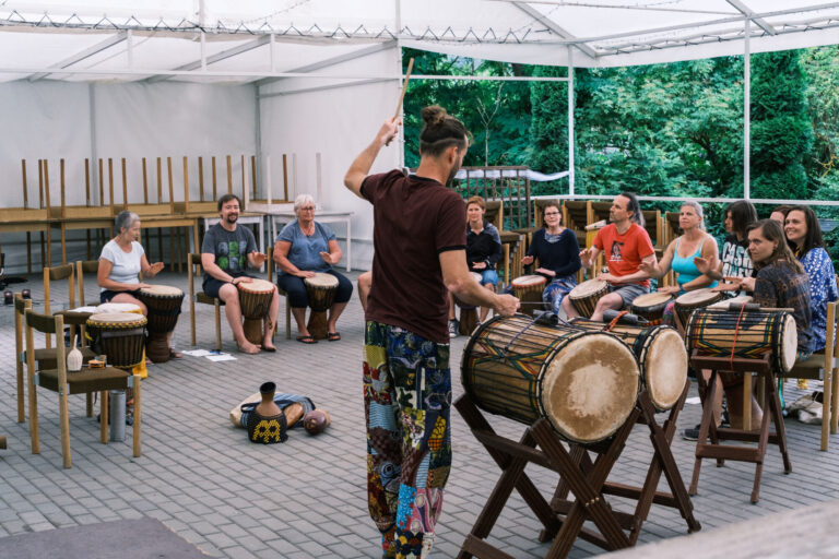 Workshop bubnování a afrického tance